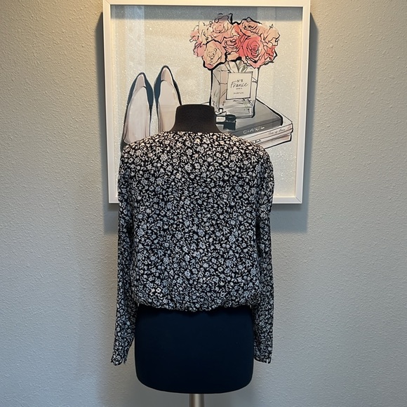 Rachel Zoe blouse size M - Picture 3 of 9